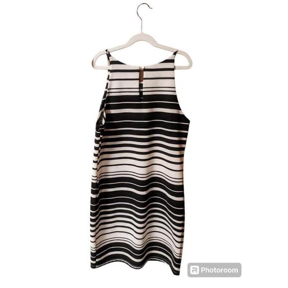 Women's Fab'rik Striped Dress Size S Black and White - Picture 2 of 4